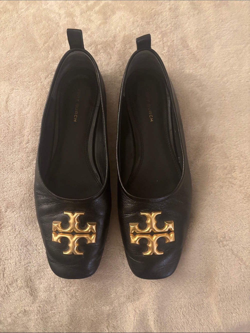 Tory Burch Black Leather Flats with Gold Logo Medallion US 6 1/2